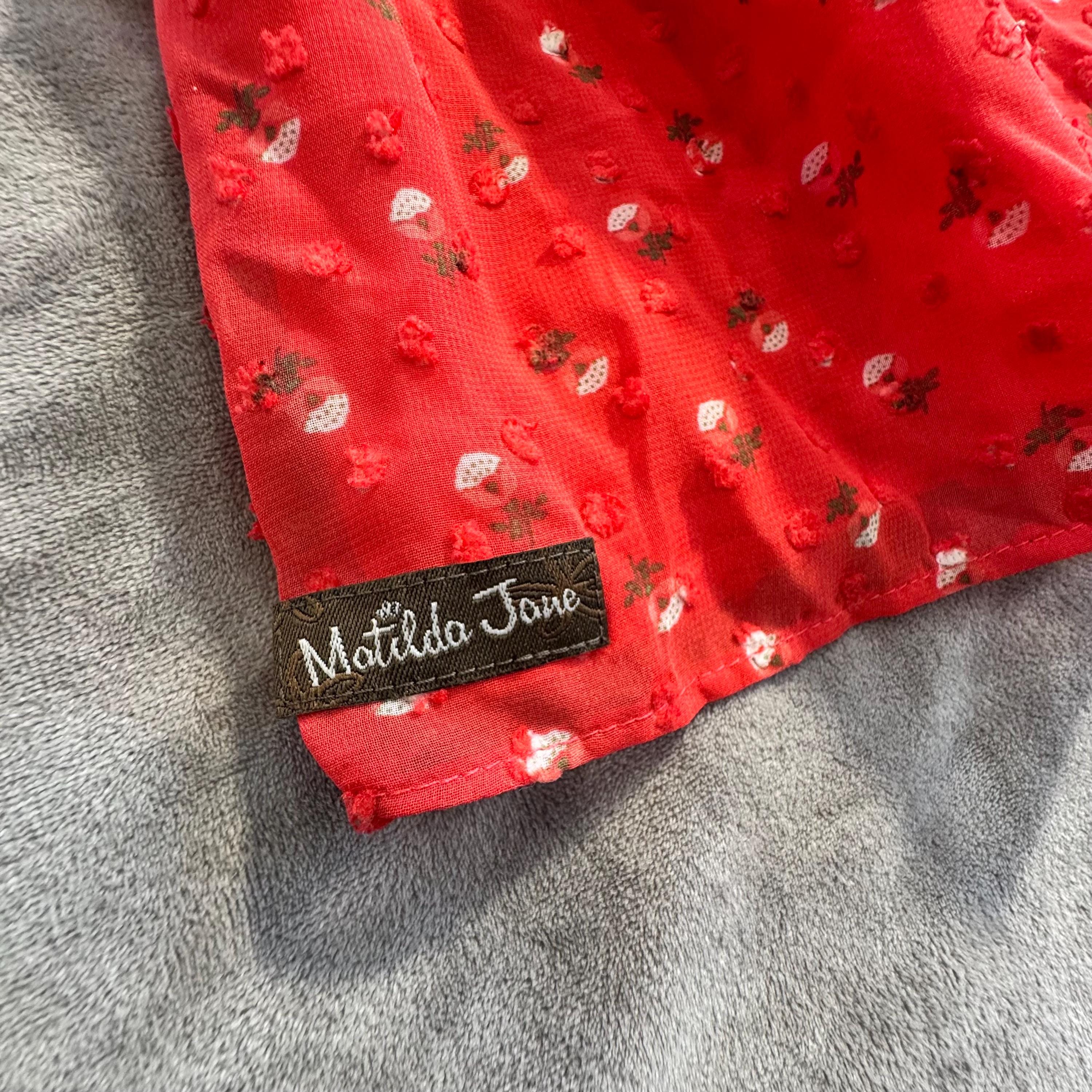 Matilda Jane NWT Red Floral Peplum Blouse Women’s Top Long Sleeve Lace Trim Empire Waist Size M