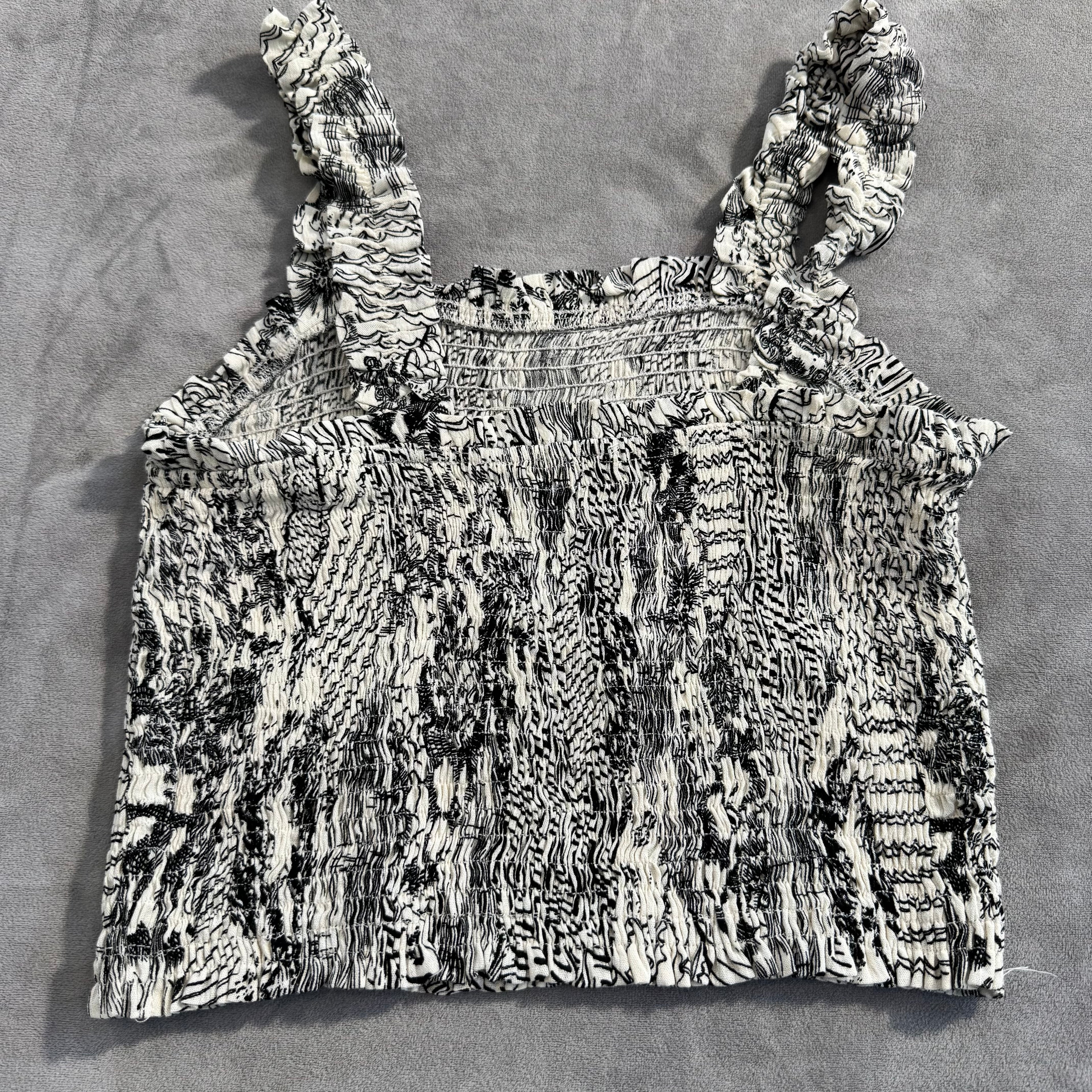 Paper Crane Black & White Mixed Print Smocked Crop Top & Wide Leg Pants Set — Size Medium — NWT