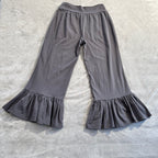 Matilda Jane "An Unpredictable Clothing Company" Gray Ruffle Hem Crop Pants - Size Medium