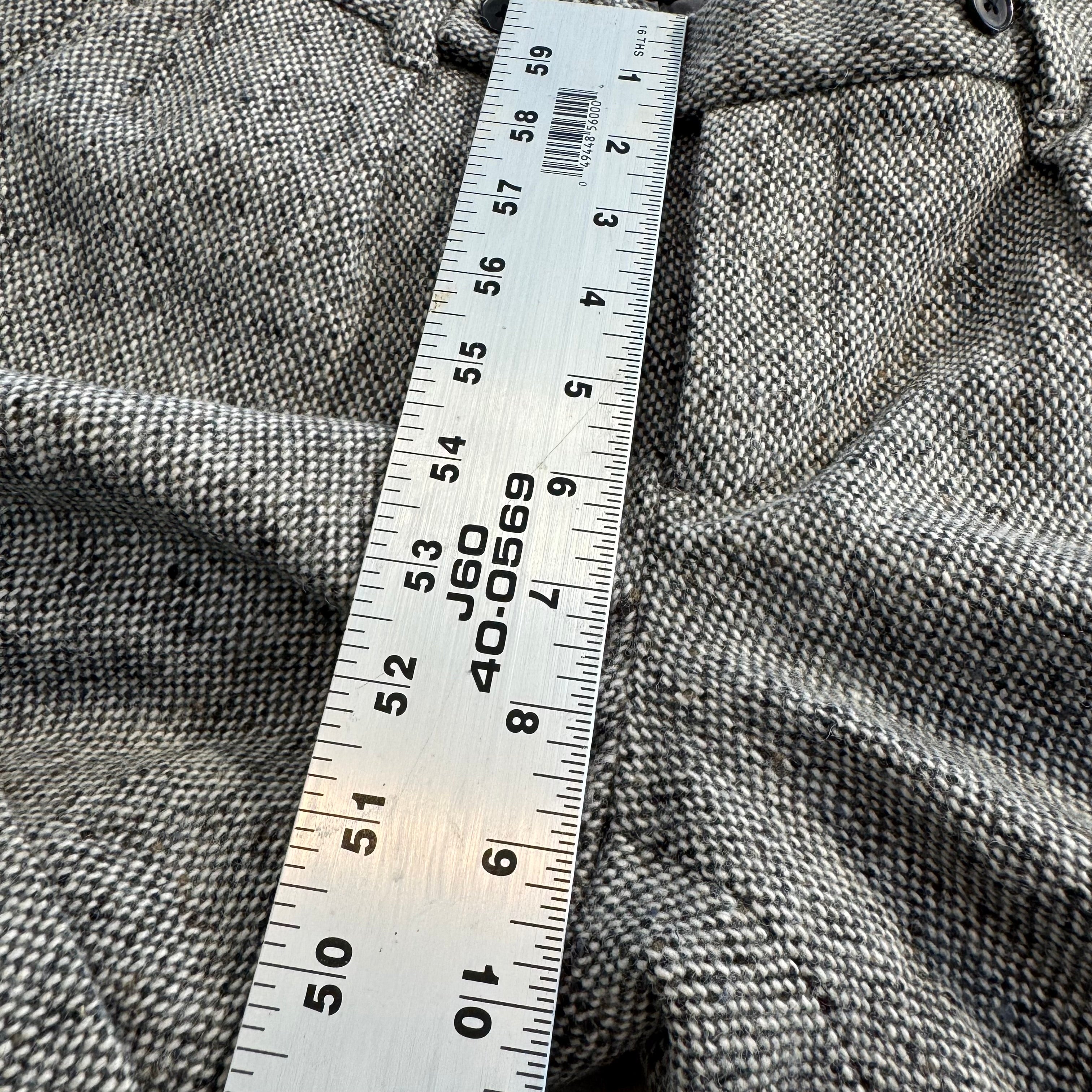 NWT Gap Women's Size 4 Wool Blend Tweed Cuffed Shorts Gray Black Herringbone