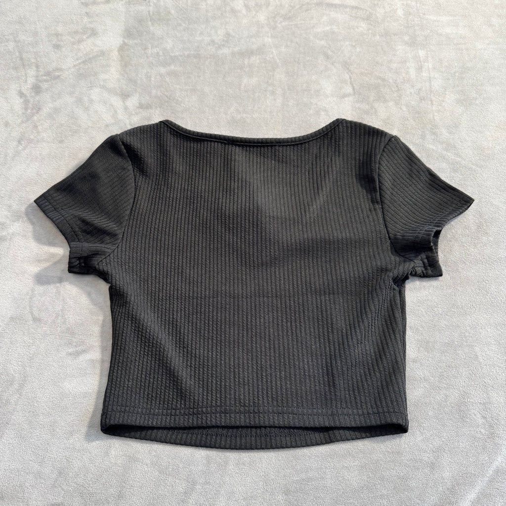 NWT Cider Women's Size XS Black Ribbed V-Neck Short Sleeve Crop Top