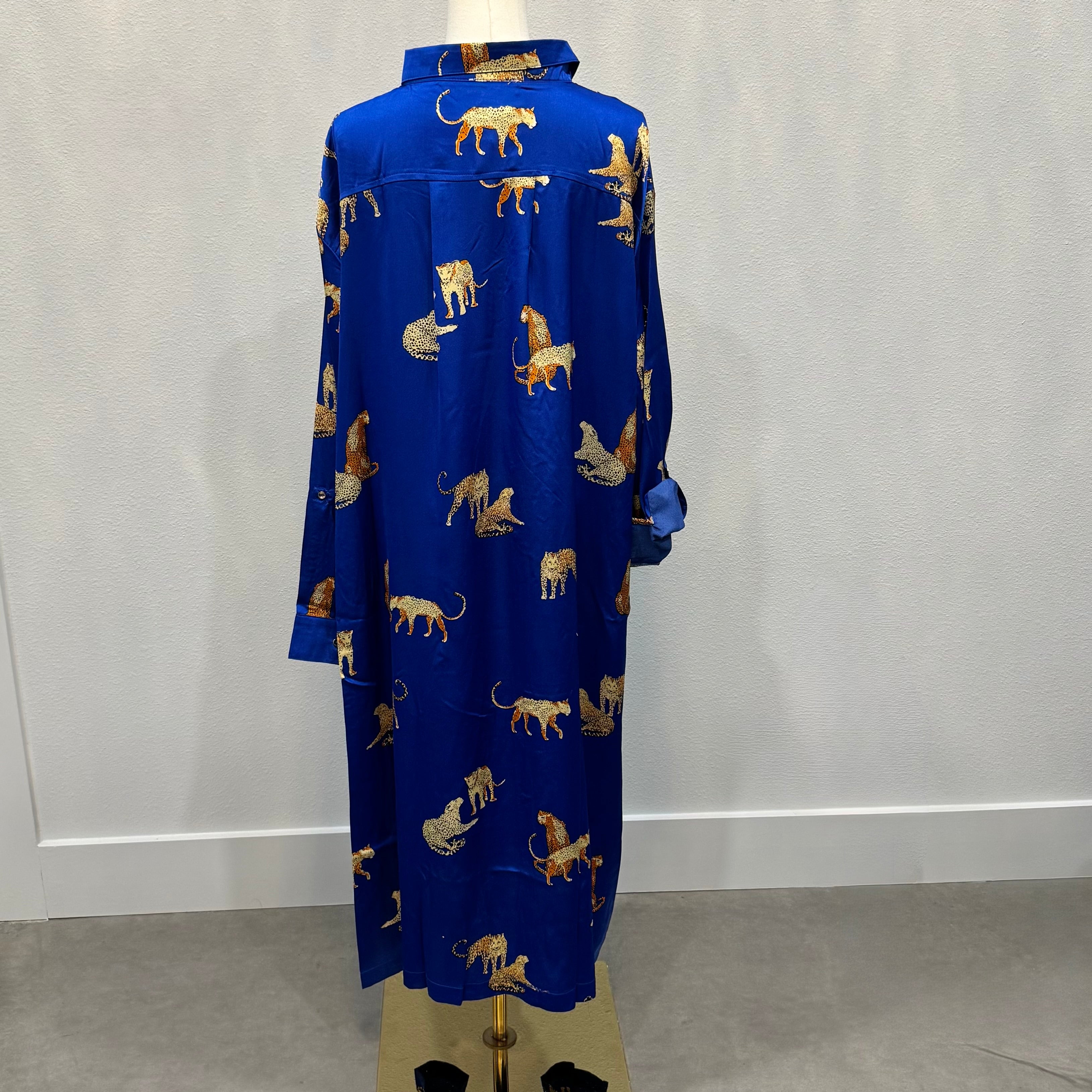 NWT Umgee Blue Cheetah Print Long Shirt Dress – Button Down Satin Tunic (1XL)